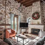 Parnassus Woodstone Chalets- N1- N2- N3 *