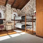 Chalet Parnassus Woodstone Chalets- N1- N2- N3