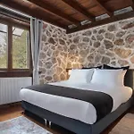 Parnassus Woodstone Chalets- N1- N2- N3 Chalet *
