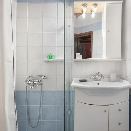 Alpesi faház Parnassus Woodstone Chalets- N1- N2- N3 Áno Polídroszosz