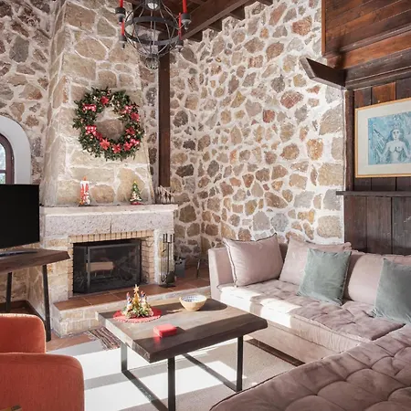 Σαλέ Parnassus Woodstone Chalets- N1- N2- N3 Άνω Πολύδροσος