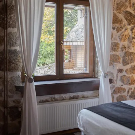 Parnassus Woodstone Chalets- N1- N2- N3 Chalet