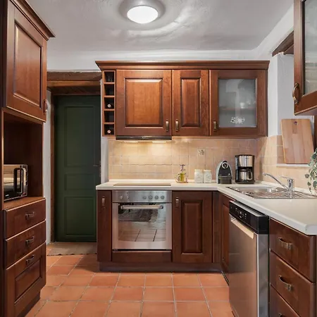 Parnassus Woodstone Chalets- N1- N2- N3