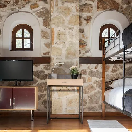 Parnassus Woodstone Chalets- N1- N2- N3 Σαλέ Άνω Πολύδροσος