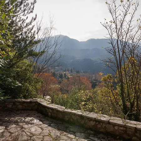 Σαλέ Parnassus Woodstone Chalets- N1- N2- N3 *