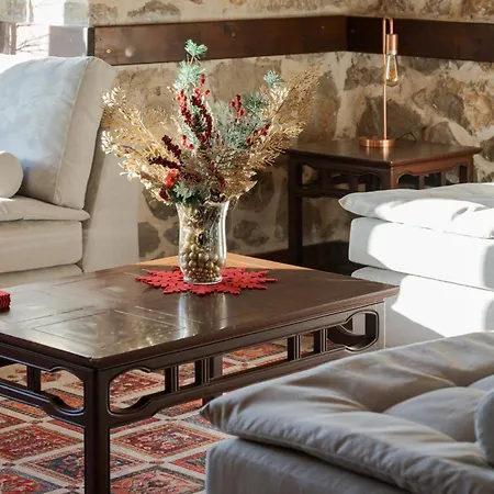 Σαλέ Parnassus Woodstone Chalets- N1- N2- N3