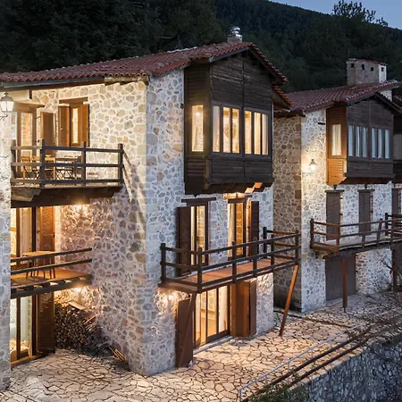 Parnassus Woodstone Chalets- N1- N2- N3 Σαλέ *
