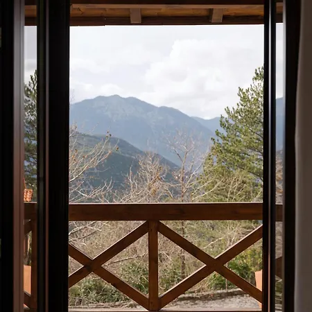 Parnassus Woodstone Chalets- N1- N2- N3 Σαλέ